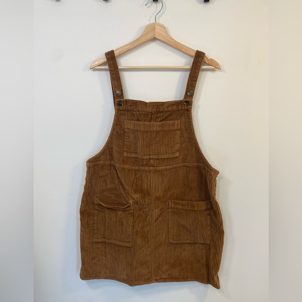 Women’s Wild Fable size XL corduroy pinafore overall dress.